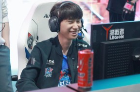 包含重返赛场引发热议！，Doinb在瑞士队比赛中重返赛场全场沸腾不已的词条-爱游戏官方网站